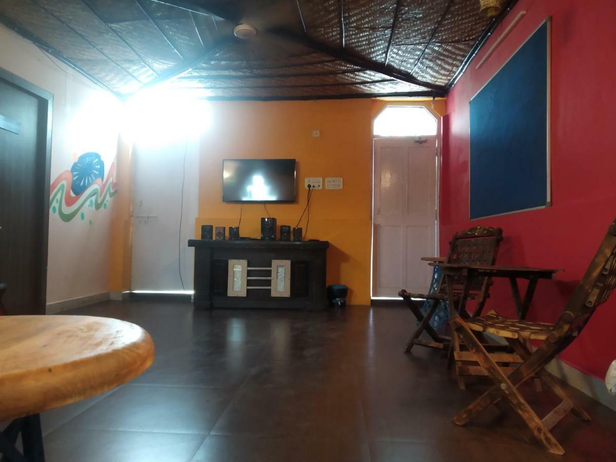 Bunk Hostel Delhi Nowe Delhi Zewnętrze zdjęcie