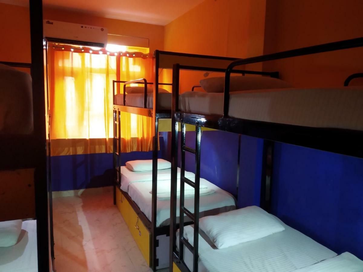 Bunk Hostel Delhi Nowe Delhi Zewnętrze zdjęcie