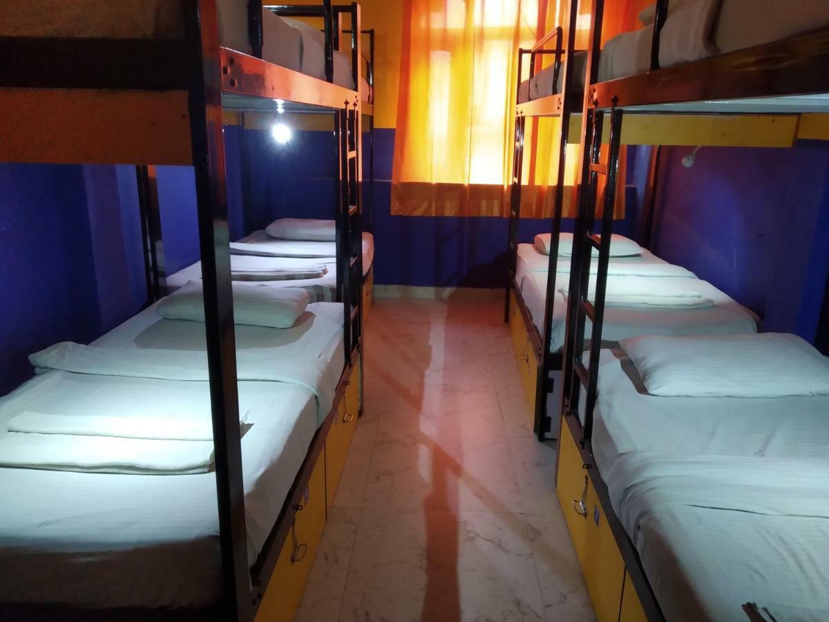 Bunk Hostel Delhi Nowe Delhi Zewnętrze zdjęcie
