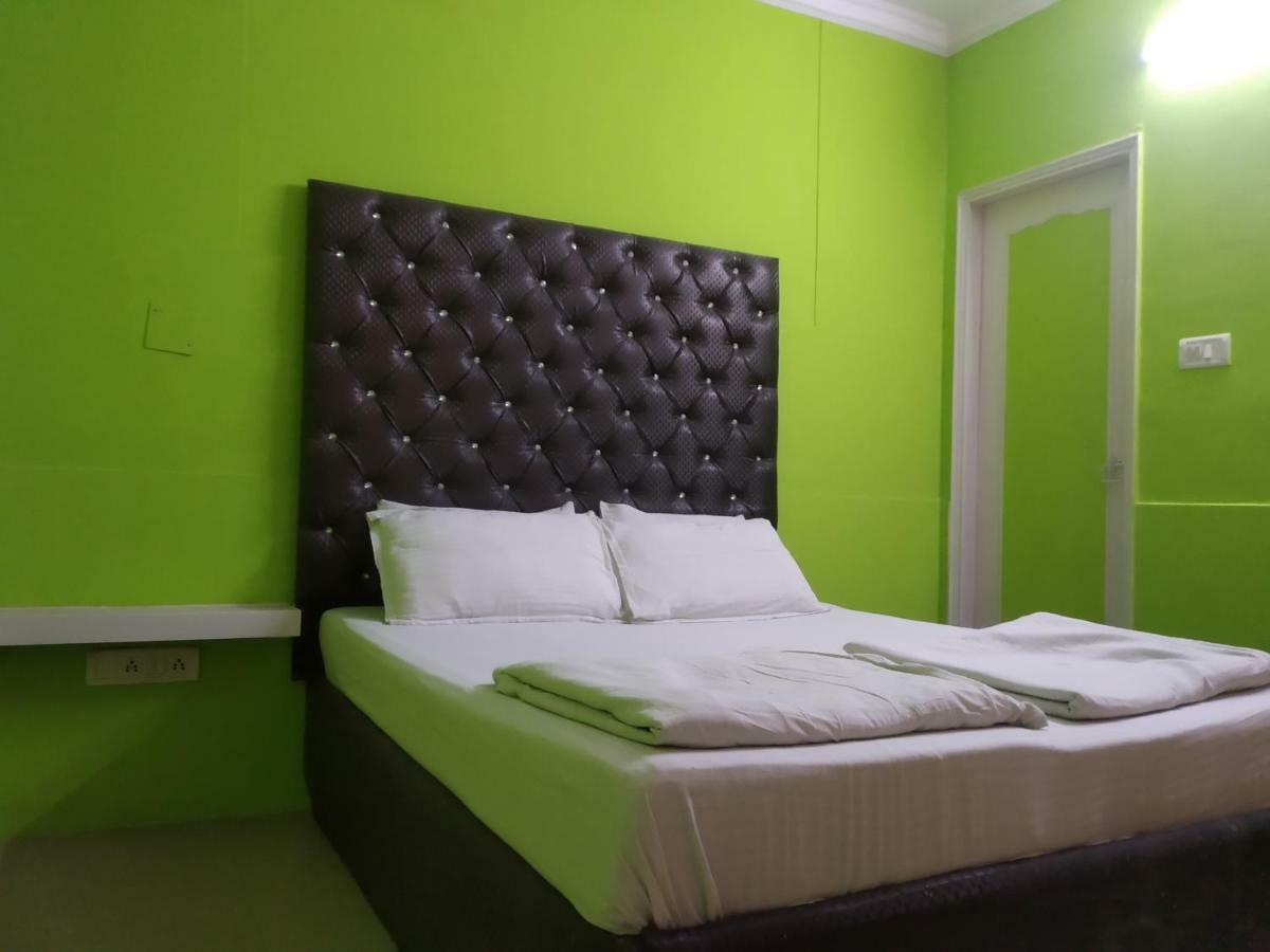 Bunk Hostel Delhi Nowe Delhi Zewnętrze zdjęcie
